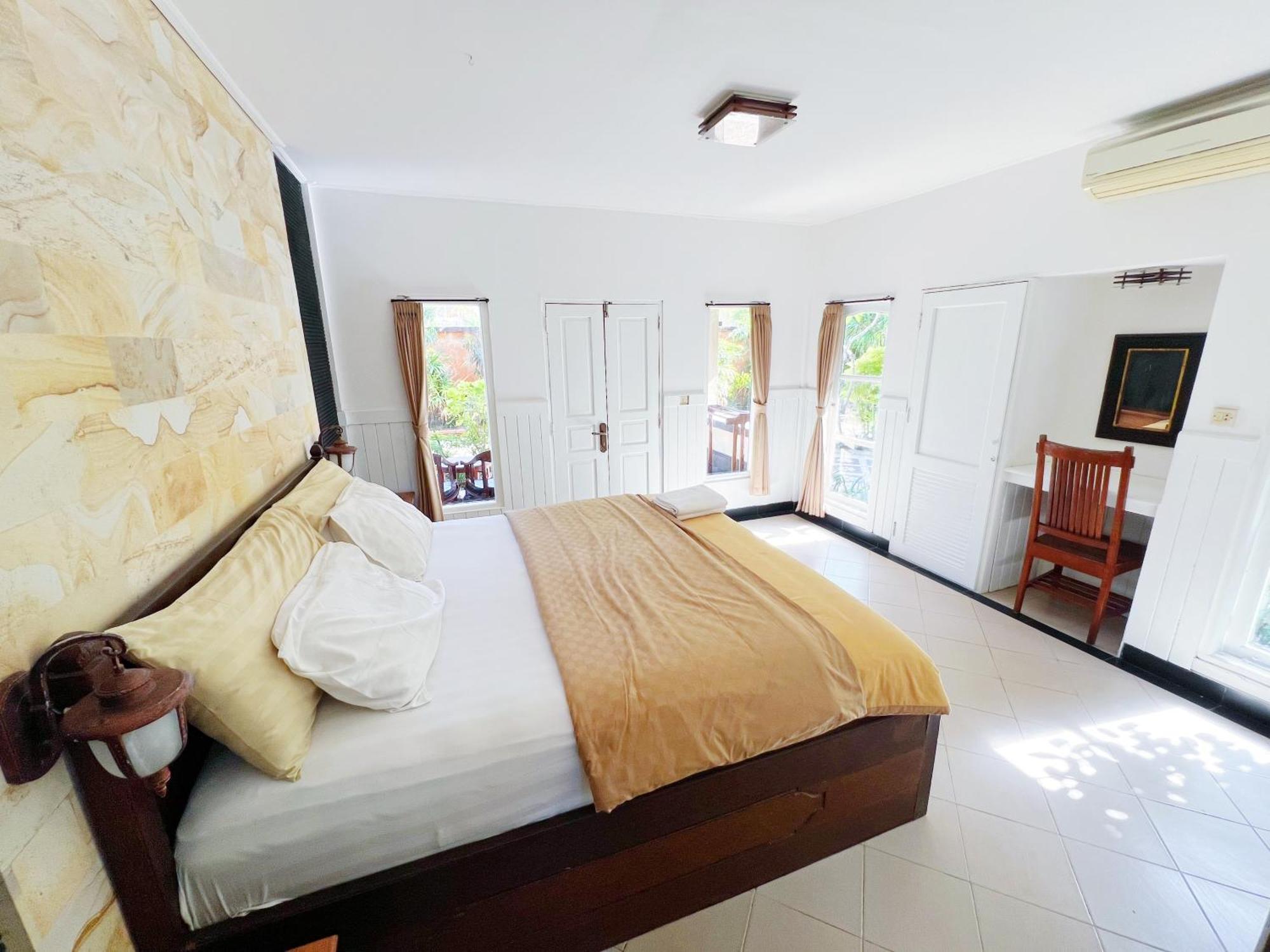 Puri Nusa Beach Hotel Lembongan Extérieur photo