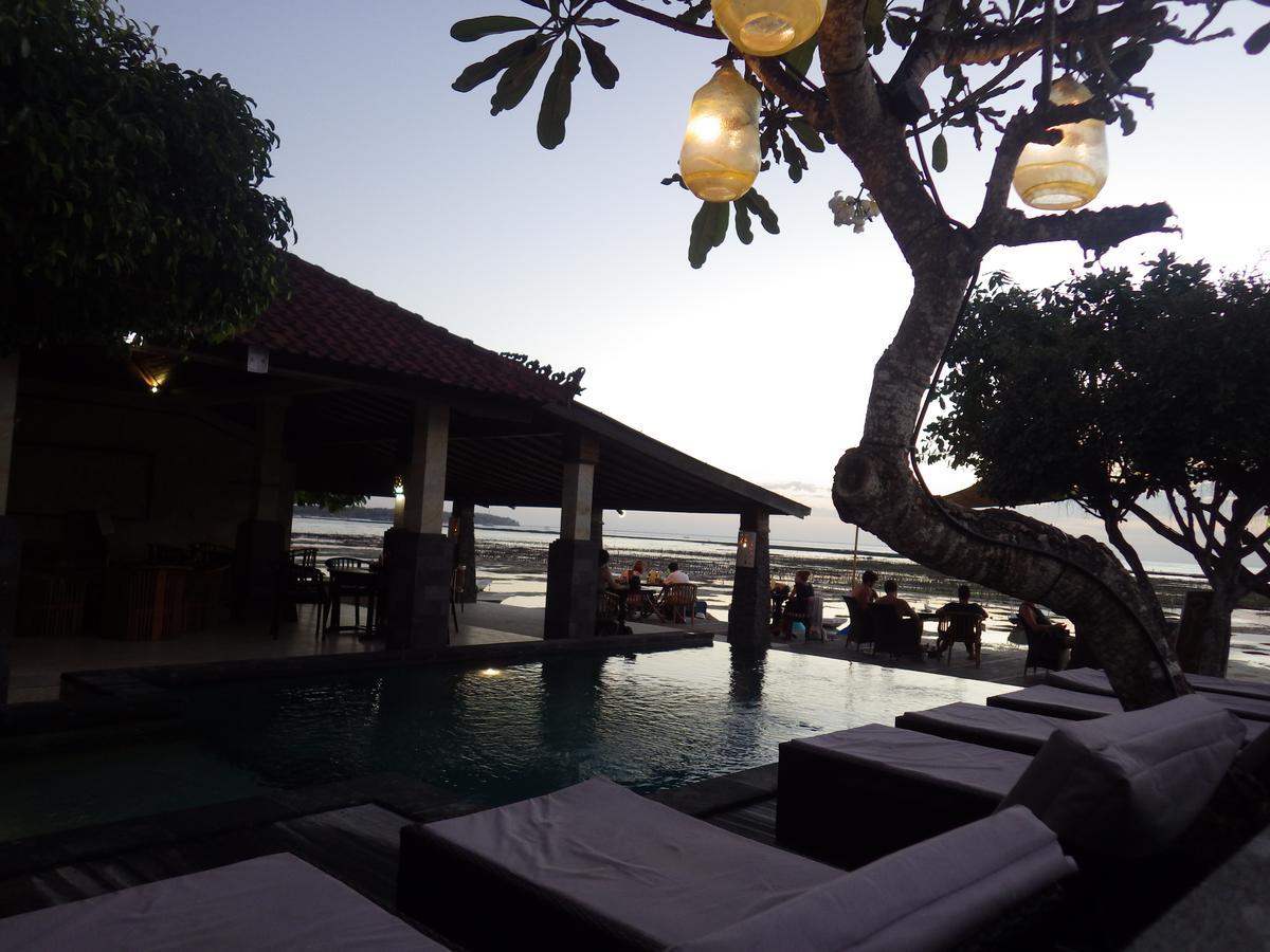 Puri Nusa Beach Hotel Lembongan Extérieur photo