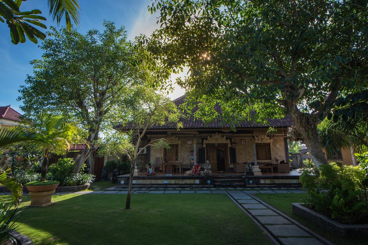Puri Nusa Beach Hotel Lembongan Extérieur photo